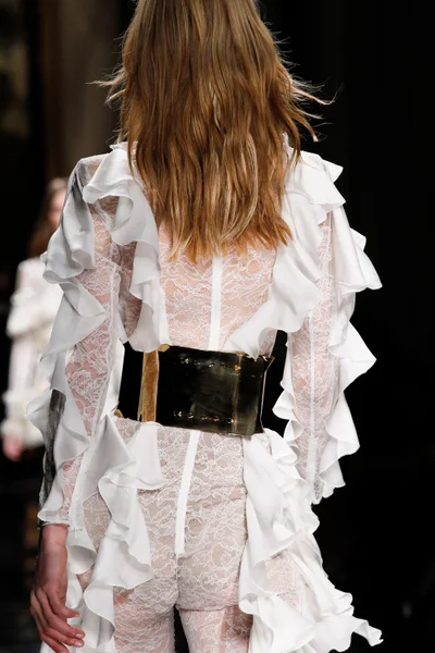 Look 91